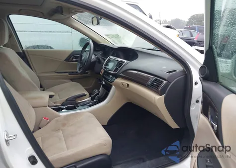 2017 Honda Accord Ex из США, поврежденный, VIN 1HGCR2F75HA052783